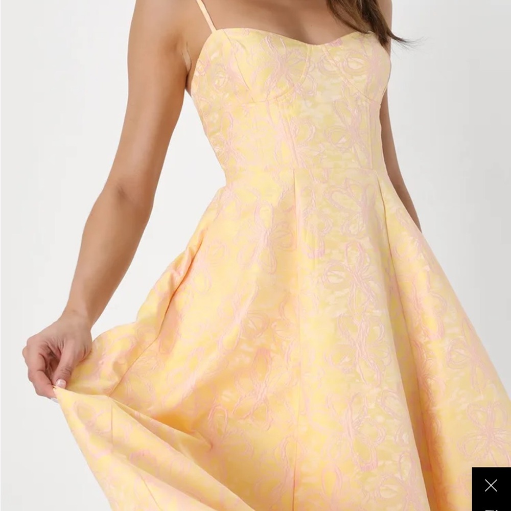 Meet for Tea Yellow Jacquard Bustier Midi Dress With Pockets